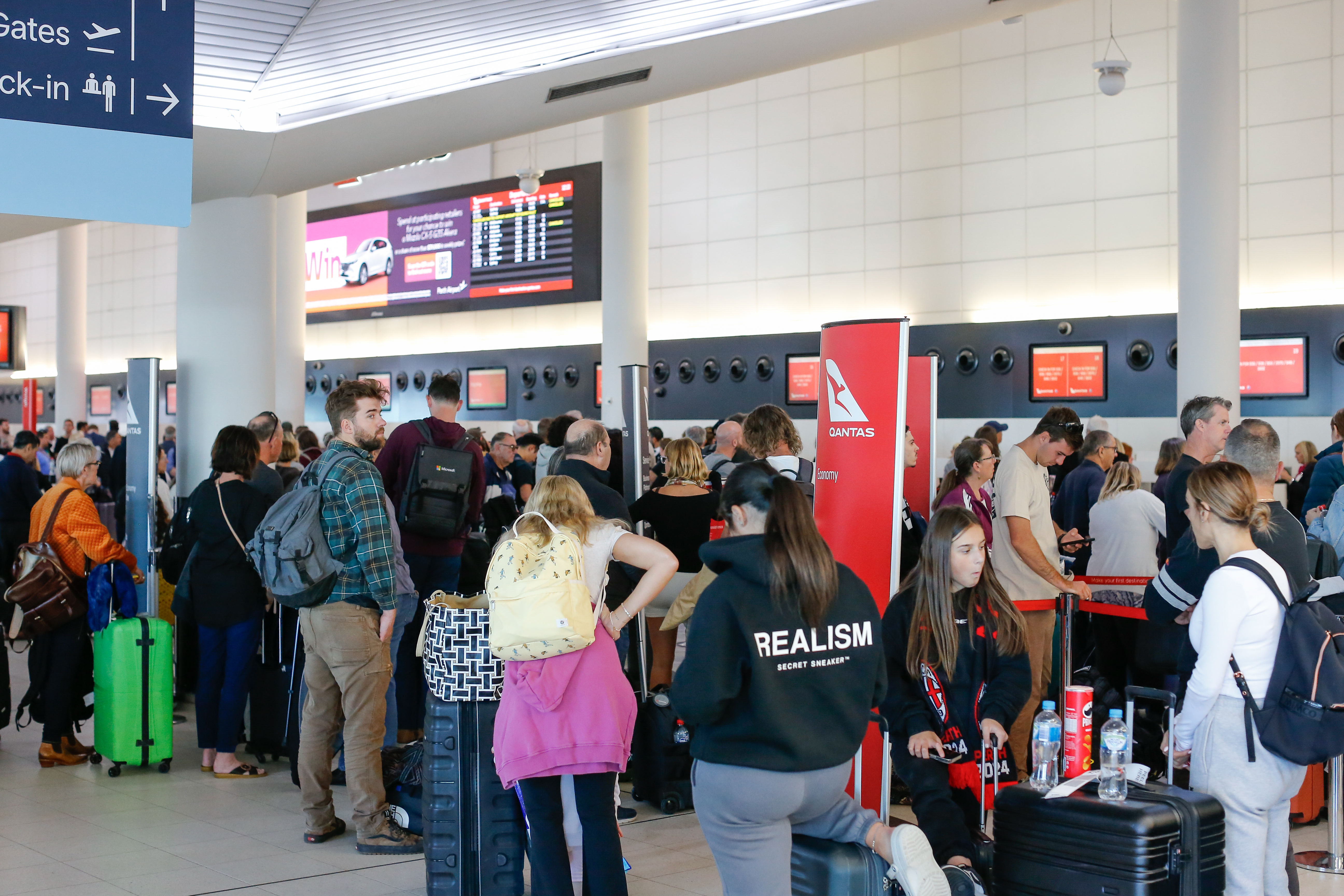 Fuel supply issue prompts investigation as up to 70 flights cancelled at Perth Airport - Vimarsana News