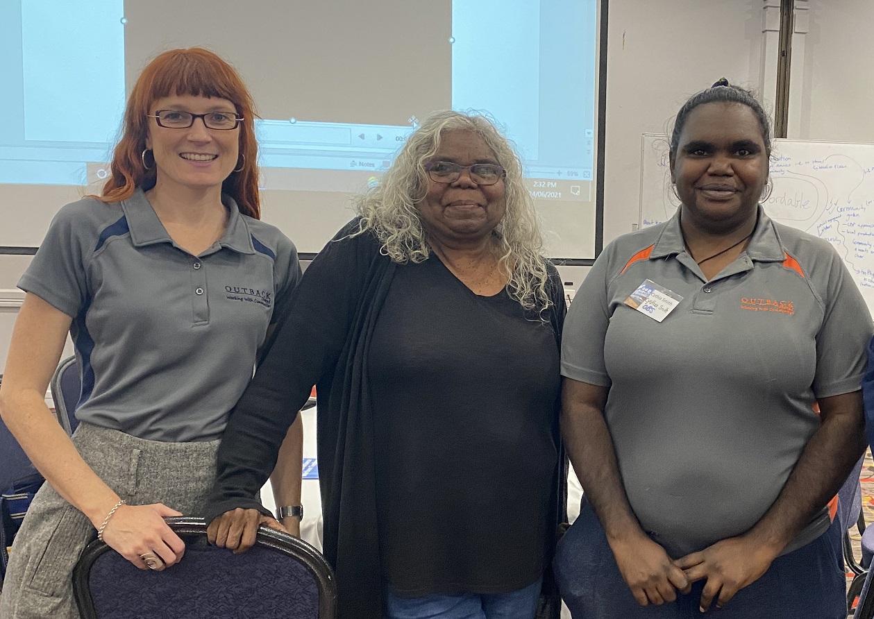 Nicola Pitt (left) with Outback Stores director Bess Price (middle) and Ali Curung store director Cynthia Smith (right).jpg