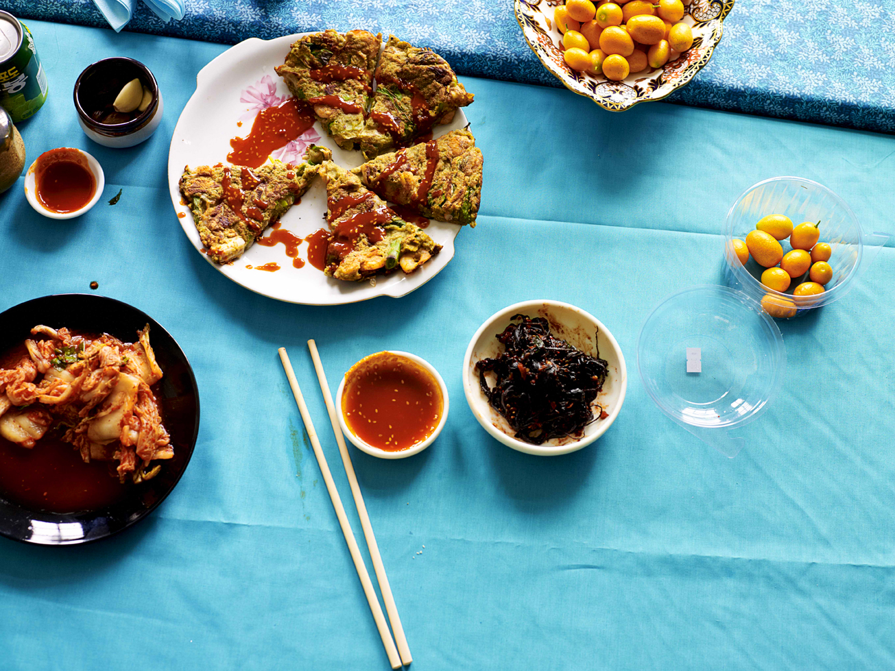 Prawn and vegetable mung bean pancake (bindaetteok)