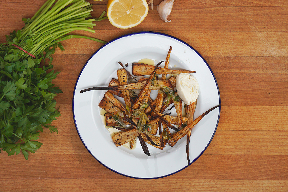 Parsnip chips with bush pepper