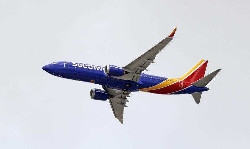 A 737 MAX 8 flying over Phoenix, Arizona. The US has grounded all of the aircraft after the Ethiopian crash. 