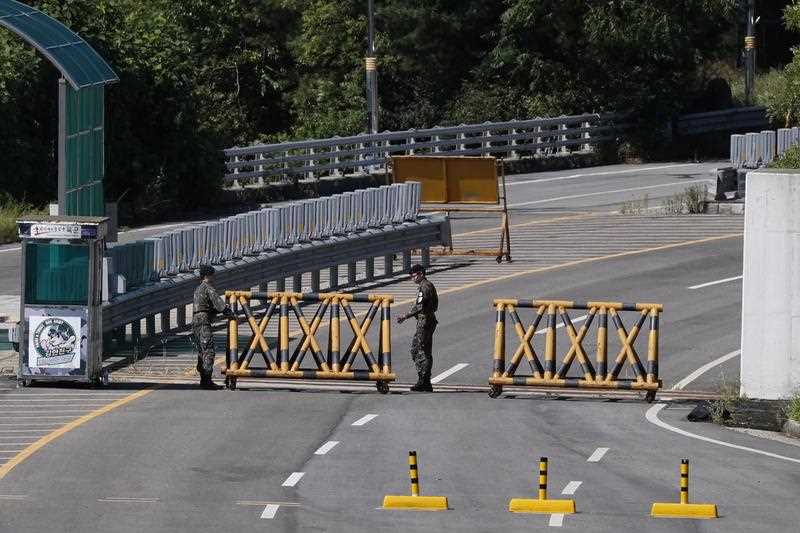 South Korean soldiers at a barricade at the Military Demarcation Line (MDL) near the demilitarized zone (DMZ).