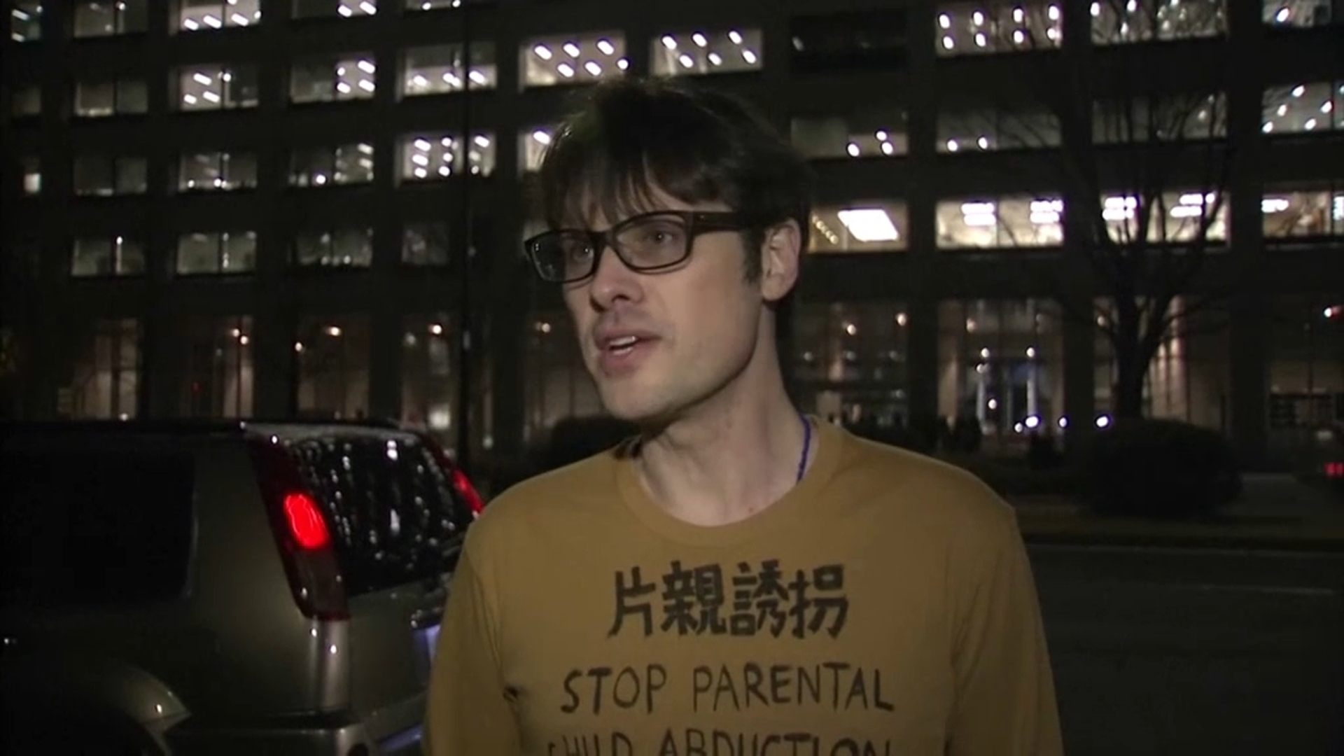 Scott McIntyre is calling for Japan to adopt a system of joint custody. 