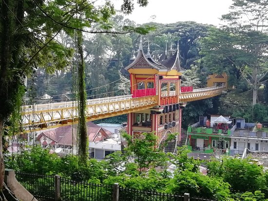 Limpapeh Bridge at Buklittinggi