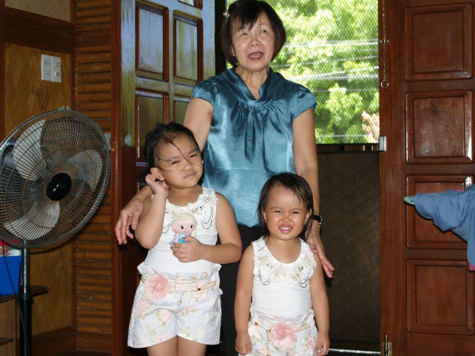 Ofelia Manongdo with her grandchildren