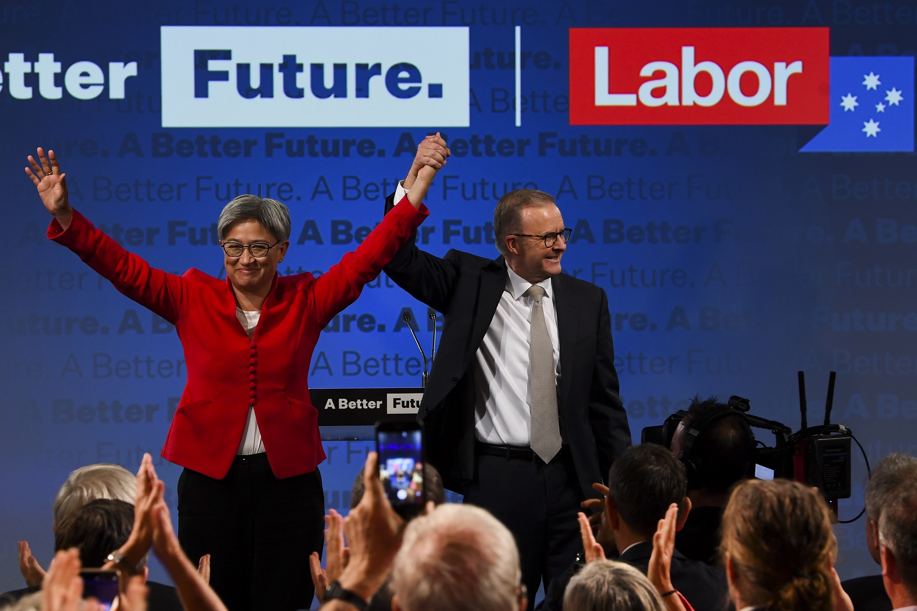Labor launches its election campaign in Perth