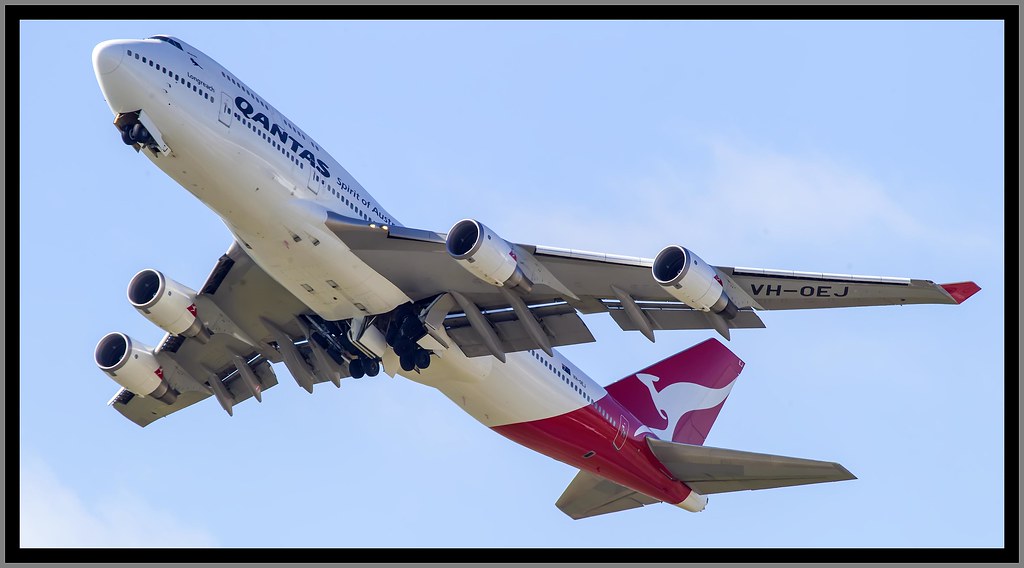Qantas plane