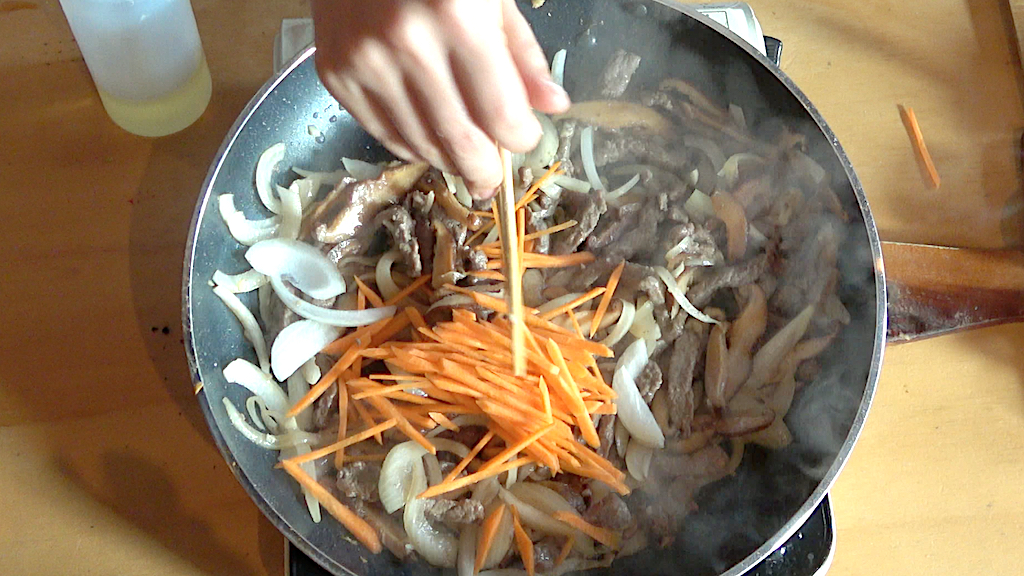 K Food Recipe: Japchae with starch noodles
